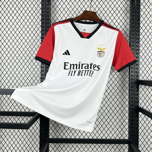Camisola concept branca e vermelha 2025/2026