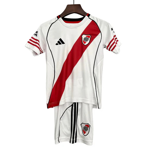 Conjunto infantil River Plate principal 2025/2026