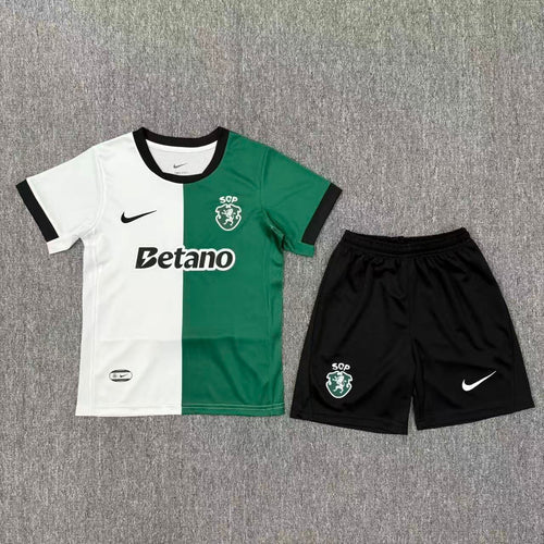 Conjunto infantil STROMP quarto equipamento brancoverde 2025/2026
