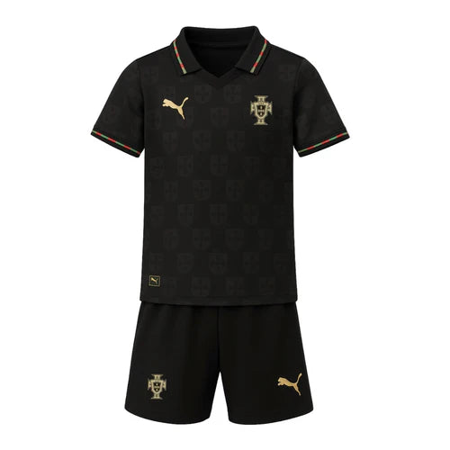 Conjunto infantil Seleção Portugal edição especial pantera negra EUSÉBIO preta 2025/2026