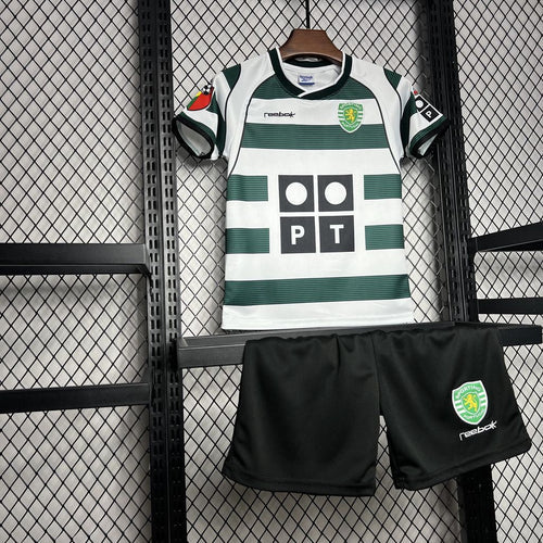 Conjunto infantil retrô 2001/2003