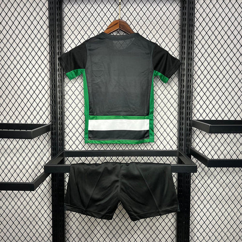 Conjunto infantil principal verde branco preto 2024/2025