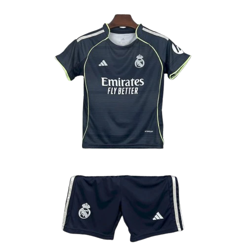 Conjunto Infantil Real Madrid alternativo 2025/2026