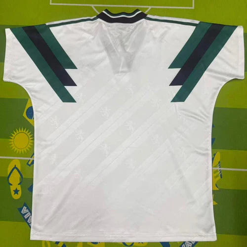Camisola VINTAGE retrô branca ANOS 90 - 2025/2026