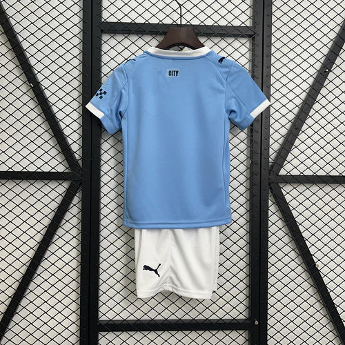 Conjunto Infantil Manchester City home 2025/2026 azul