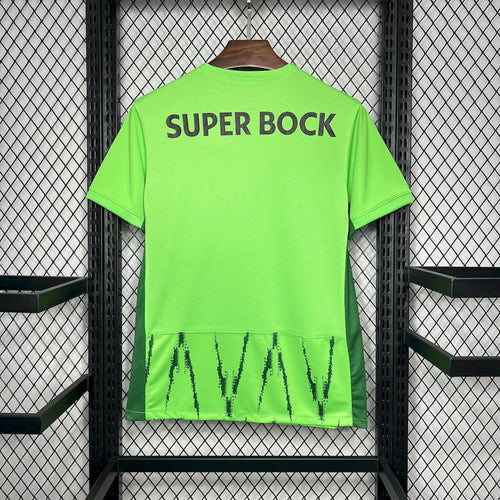 Camisola alternativa verde 2024/2025