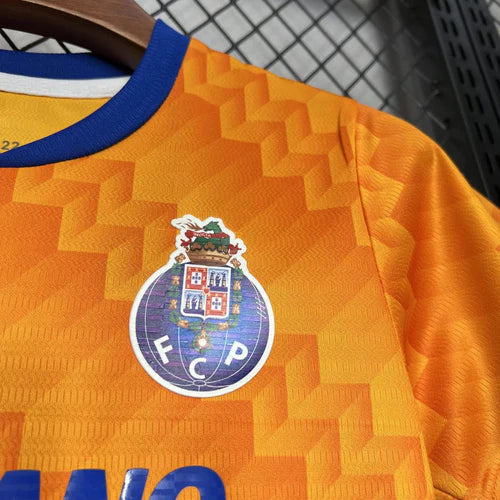 Conjunto infantil laranja alternativo 2024/2025