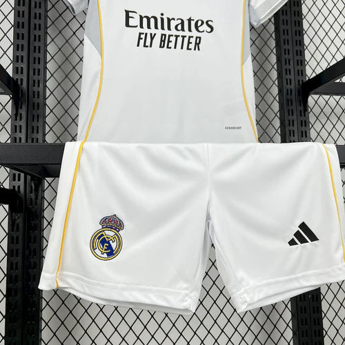 Conjunto Infantil Real Madrid home branco 2025/2026