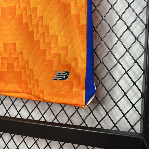Conjunto infantil laranja alternativo 2024/2025